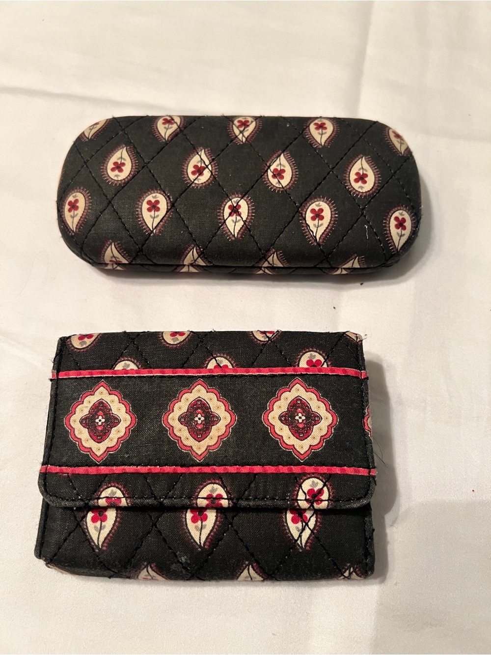 Quilted Black Floral Pattern Women's Wallet and Eyeglass Case Set